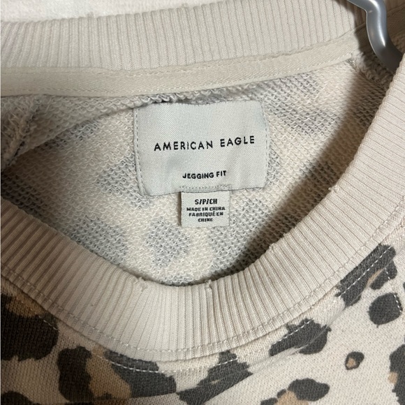 American eagle oversized crewneck - Picture 2 of 2